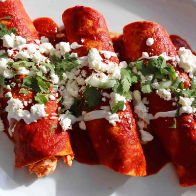 Mexican Entomatadas with Tomato Sauce