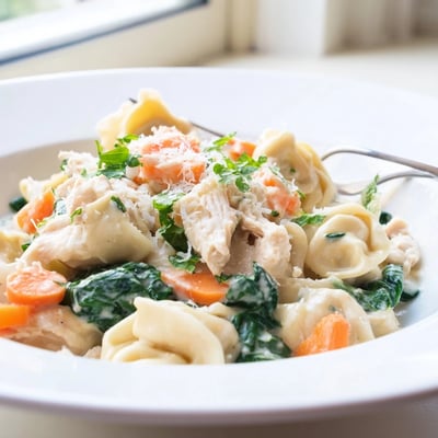 Slow Cooker Chicken Tortellini
